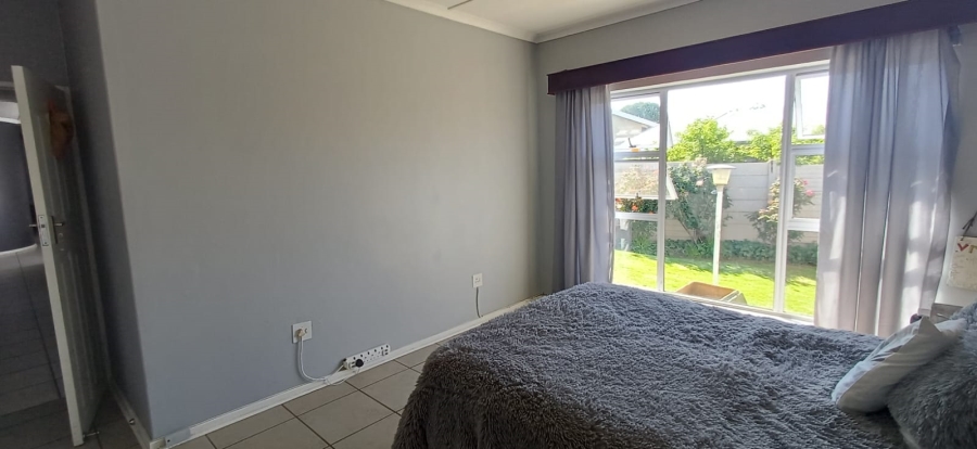 5 Bedroom Property for Sale in Morelig Free State